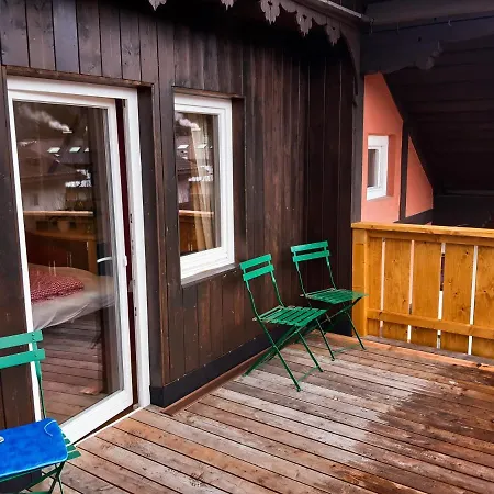 Aurora Apartment *