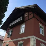 Aurora 아파트 *